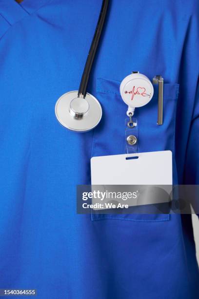 medical professional id - tarjeta de nombre fotografías e imágenes de stock