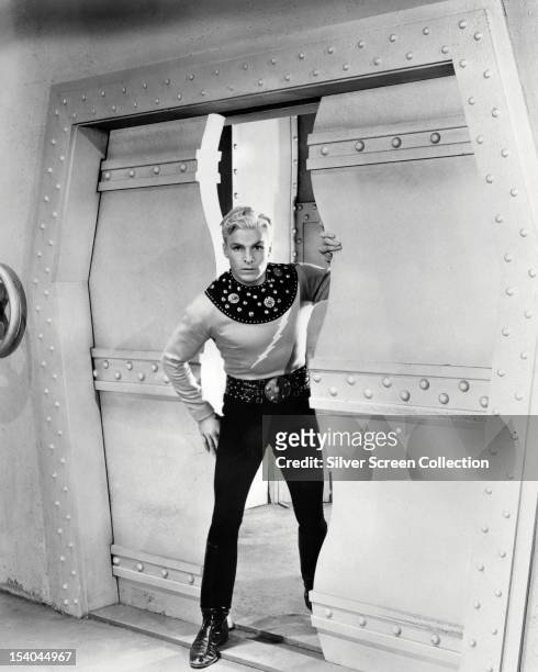 American athlete and actor Buster Crabbe in the title role of the science fiction film serial 'Flash Gordon', 1936.