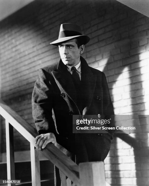 American actor Humphrey Bogart as Sam Spade in 'The Maltese Falcon', directed by John Huston, 1941.