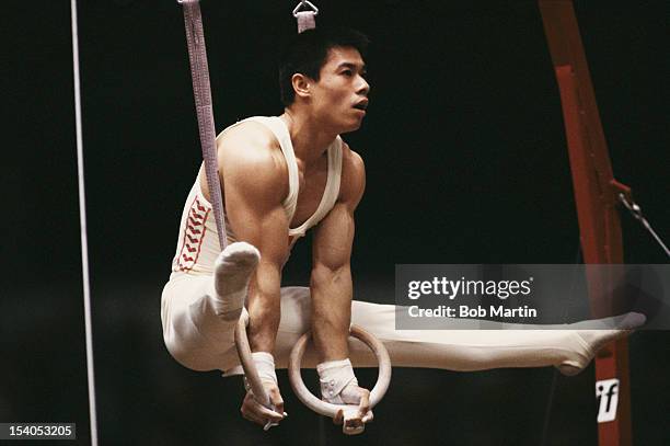 Li Ninig 5,720 Li Ning Photos & High Res Pictures - Getty Images