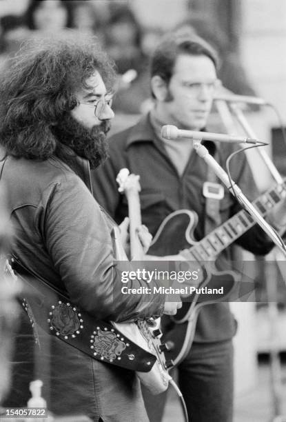 Jerry Garcia from American band The Grateful Dead performs live on stage at The Bickershaw Festival in Greater Manchester, May 1972.
