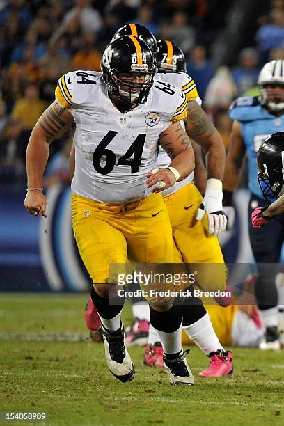 Doug Legursky of the Pittsburgh Steelers plays against the Tennessee Titans at LP Field on October 11, 2012 in Nashville, Tennessee.