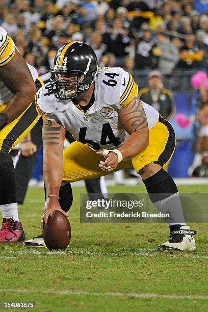 Doug Legursky of the Pittsburgh Steelers plays against the Tennessee Titans at LP Field on October 11, 2012 in Nashville, Tennessee.