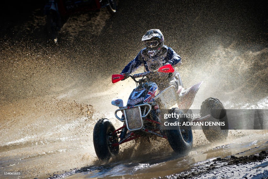 TOPSHOT-MOTORCYCLING-ENG-WESTON-BEACH-RACE