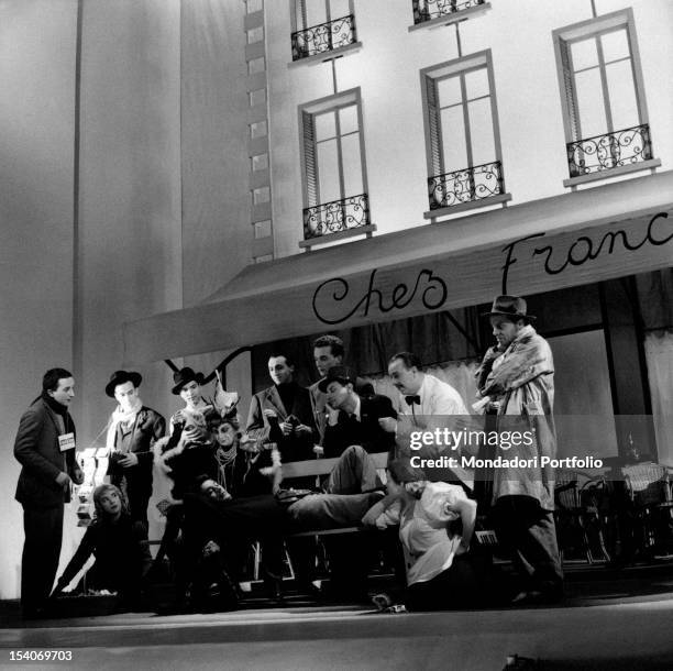 The Italian actors Sarah Ferrati, Marina Dolfin , Giorgio De Lullo, Tino Carraro and Romolo Valli acting in the play The Madwoman of Chaillot. Milan,...