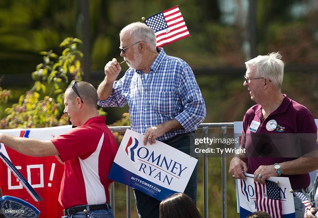 GOP Presidential Candidate Mitt Romney Campaigns In Portsmouth, Ohio