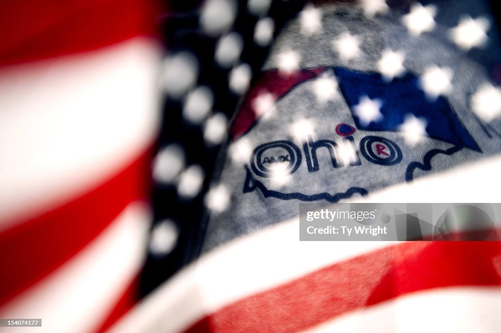 GOP Presidential Candidate Mitt Romney Campaigns In Portsmouth, Ohio