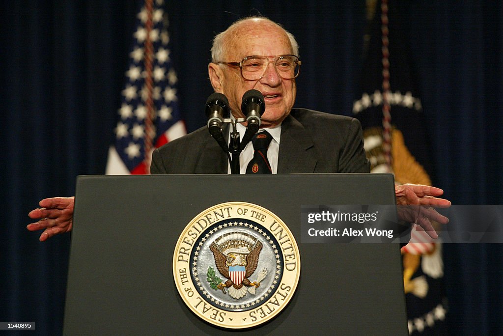 Bush Pays Tribute to Milton Friedman