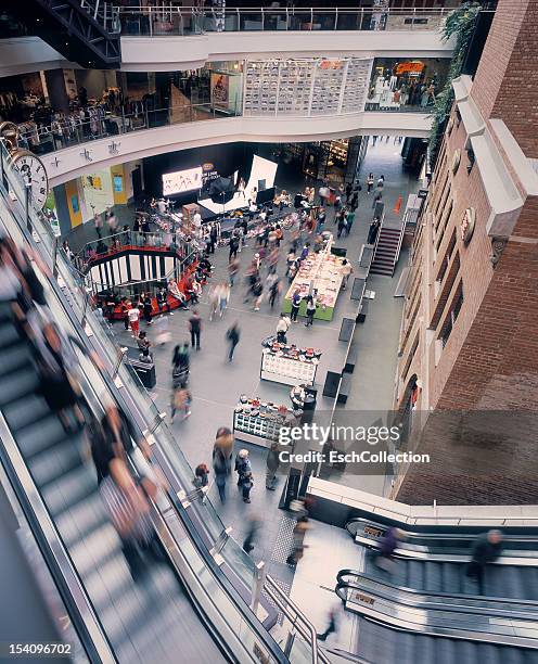 Shops In Melbourne 7,113 Australian Shopping Centre Stock Photos, High-Res Pictures, and ...