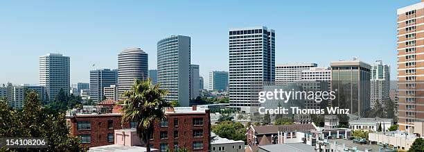 oakland skyline - oakland california skyline stock pictures, royalty-free photos & images