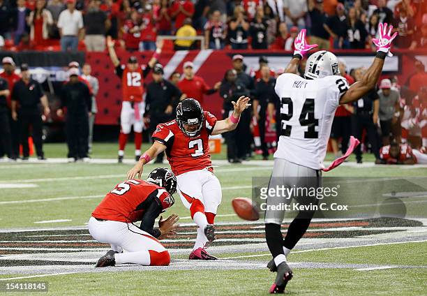 Matt Bryant of the Atlanta Falcons kicks the go-ahead field goal in the final seconds against the Oakland Raiders at Georgia Dome on October 14, 2012...