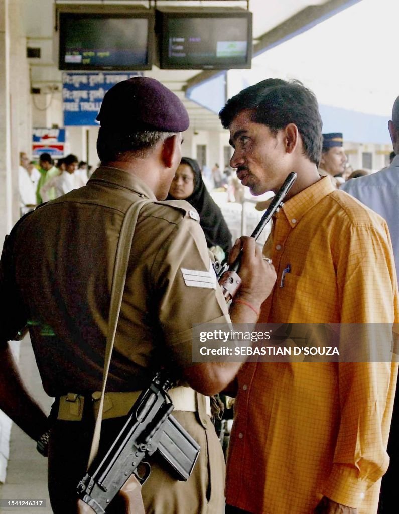 TOPSHOT-INDIA-AIR-SECURITY-QUESTION
