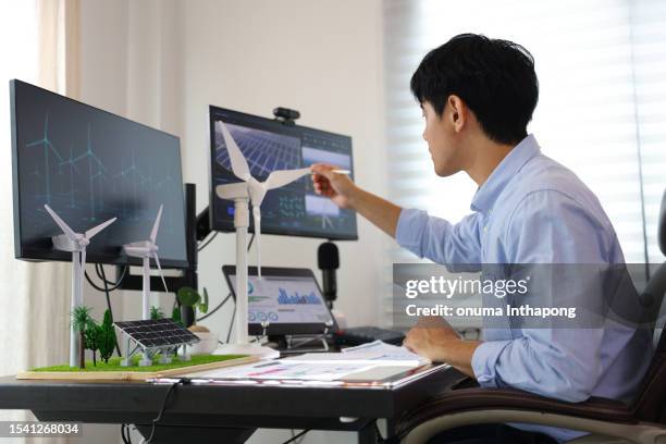 91 Laptop Side View Drawing Stock Photos, High-Res Pictures, and Images ...