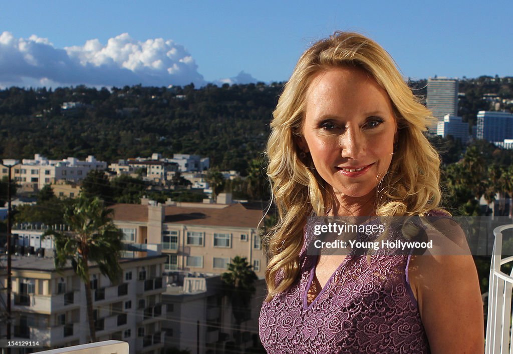 Anne Heche Visits the Young Hollywood Studio