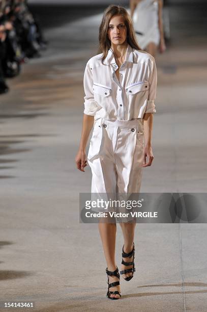 Othilia Simon walks the runway during the Antony Vaccarello Spring / Summer 2013 show as part of Paris Fashion Week on September 25, 2012 in Paris,...