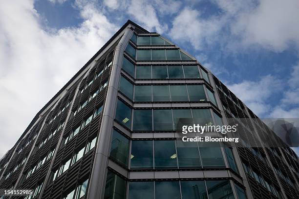 The headquarters of Lloyds Banking Group Plc are seen in London, U.K., on Monday, Oct. 15, 2012. U.S. Homeowners filed a lawsuit against 12 banks,...