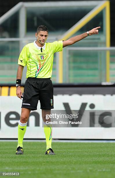 Referee Eugenio Abbattista gestures during the Serie B match between Hellas Verona FC and US Grosseto at Stadio Marc'Antonio Bentegodi on October 14,...