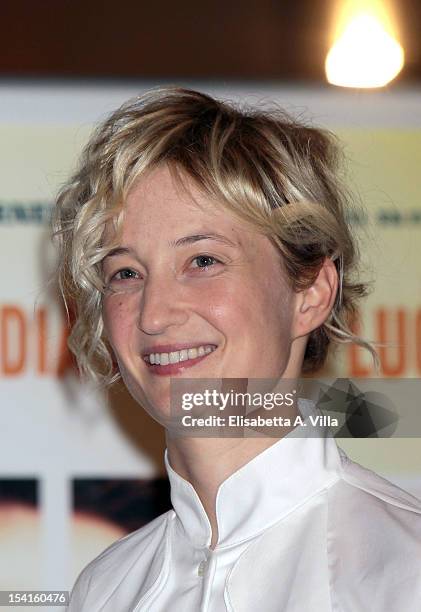 Actress Alba Rohrwacher attends "Il Comandante e La Cicogna" photocall at Warner Moderno Cinema on October 15, 2012 in Rome, Italy.