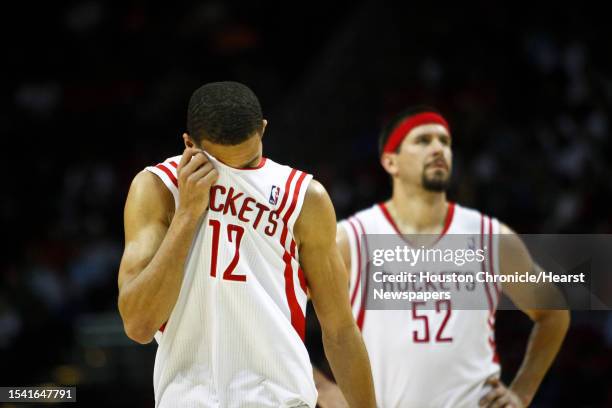 Kevin Martin Rockets 3,587 Kevin Seconds Stock Photos, High-Res Pictures, and Images - Getty ...