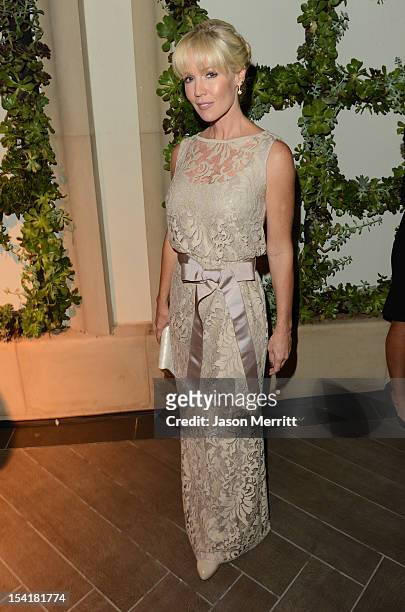 Actress Jennie Garth attends ELLE's 19th Annual Women In Hollywood Celebration at the Four Seasons Hotel on October 15, 2012 in Beverly Hills,...