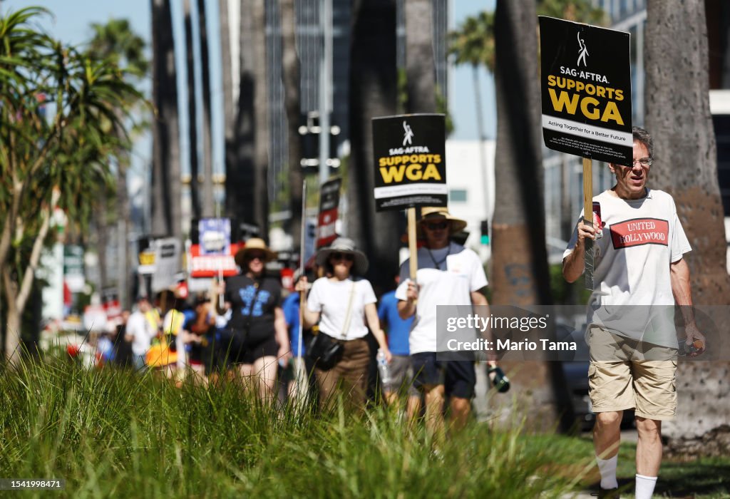 Actors Set to Join Writers On Strike As SAG-AFTRA Contract Negotiations Collapse