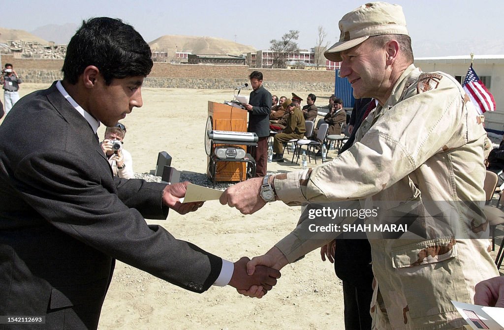 TOPSHOT-AFGHAN-US-GRADUATION-EIKENBERRY