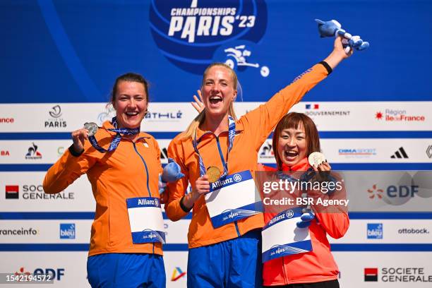 Marlene van Gansewinkel of the Netherlands, Fleur Jong of the Netherlands and Maya Nakanishi of Japan during the medal ceremony after competing in...