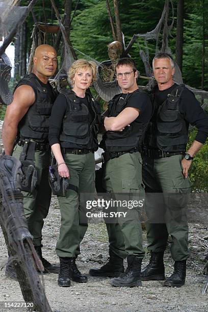 Season 7 -- Pictured: Christopher Judge as Teal'c, Amanda Tapping as Maj. Samantha Carter, Michael Shanks as Dr. Daniel Jackson, Richard Dean...