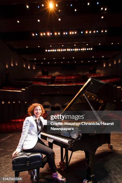 Sarit Rothberg Sarah Rothenberg Photos and Premium High Res Pictures - Getty Images