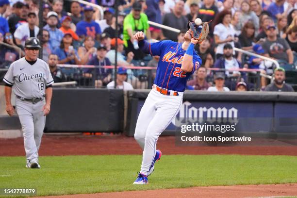 New York Mets Third Baseman Brett Baty catches a fly ball hit by Chicago White Sox First Baseman Gavin Sheets during the second inning of the Major...