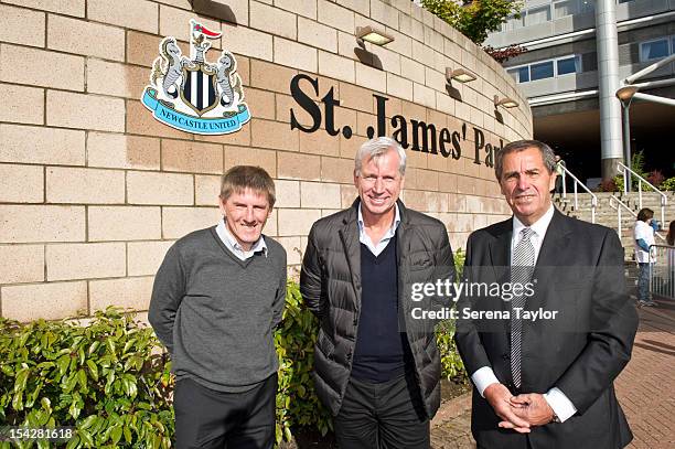 Newcastle United Manager Alan Pardew with past players Bob Moncur and Peter Beardsley after the unveiling of the new St James' Park sign on October...