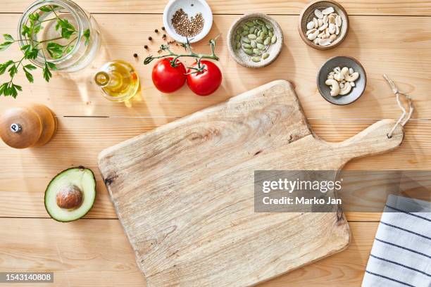 wooden kitchen table background texture - chopping board stock pictures, royalty-free photos & images