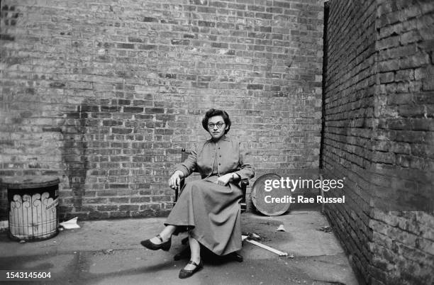 Russel Rae Container Wall Photos and Premium High Res Pictures - Getty Images