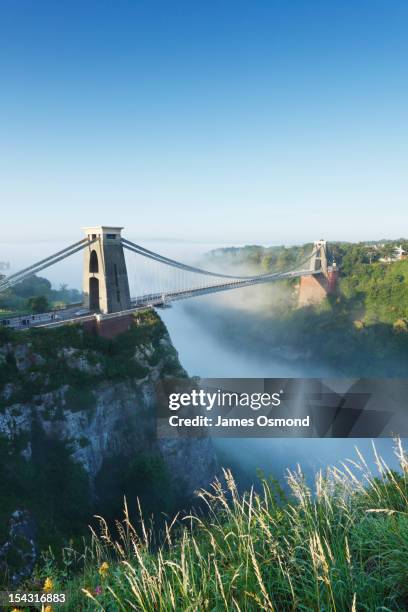 clifton suspension bridge - clifton bridge stockfoto's en -beelden