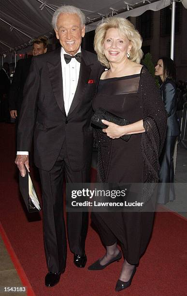 36 Bob Barker Wife Stock Photos, High-Res Pictures, And Images - Getty Images