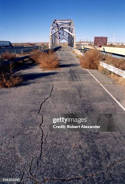 Albuquerque Bridge Parker Truss Stock-Fotos und Bilder - Getty Images