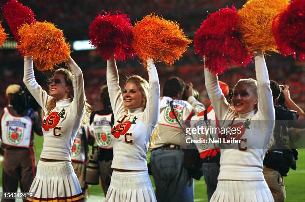 Orange Bowl: USC cheerleaders during BCS Championship game vs Oklahoma at Pro Player Stadium. Miami Gardens, FL 1/4/2005 CREDIT: Neil Leifer
