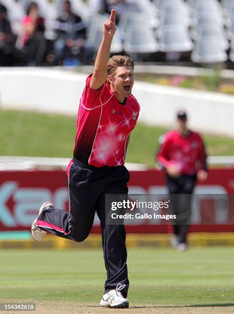 Shane Watson of the Sydney Sixers during the Karbonn Smart CLT20 match between bizbub Highveld Lions and Sydney Sixers at Sahara Park Newlands on...