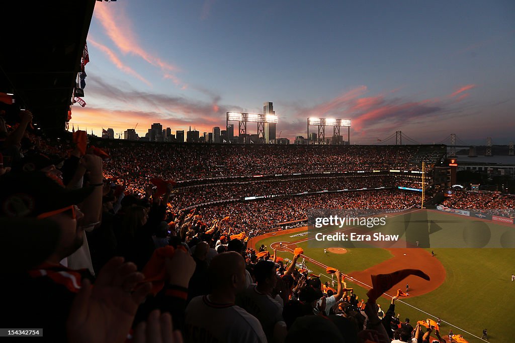 NLCS - St Louis Cardinals v San Francisco Giants - Game Two