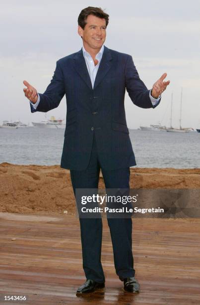 Actor Pierce Brosnan attends a photocall on a beach May 18, 2002 in Cannes, France. Brosnan is promoting the latest James Bond film "Die Another Day"...