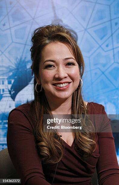 Rozhan Rabbani 48 Astro Malaysia Holdings Stock Photos, High-Res Pictures, and Images ...