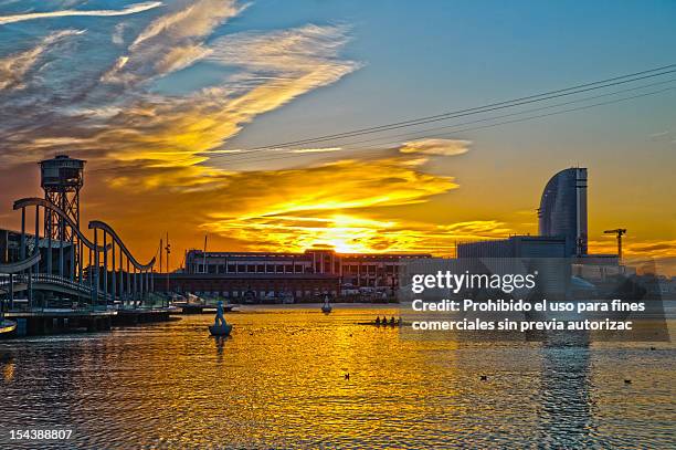 elegante barcelona - prohibido stock-fotos und bilder