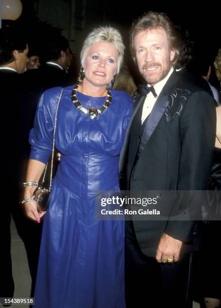 Actor Chuck Norris and wife Diane Holechek attend the Second Annual Stuntman Awards on March 22, 1986 at KTLA Studios in Hollywood, California.