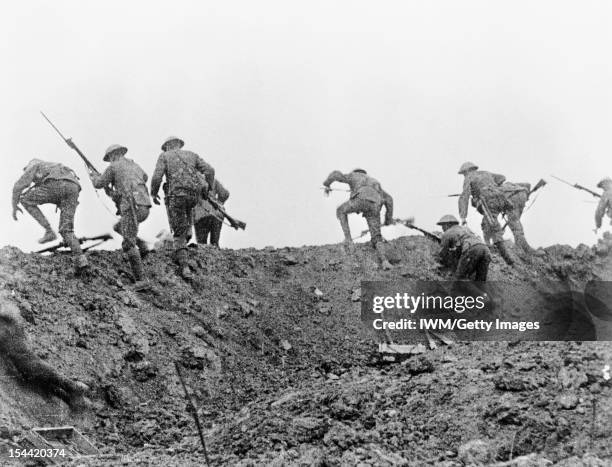 Trench Warfare On The Western Front During The First World War, Still from the British documentary film 'The Battle of the Somme'. The image is part...