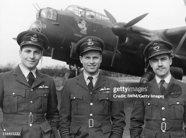 Raf Command Structure 36 Raf Syerston Photos & High Res Pictures - Getty Images
