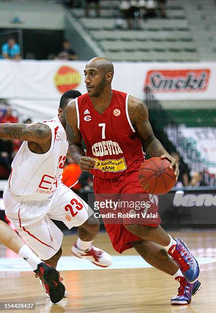 Bracey Wright, #7 of Cedevita Zagreb in action during the 2012-2013 Turkish Airlines Euroleague Regular Season Game Day 2 between Cedevita Zagreb v...