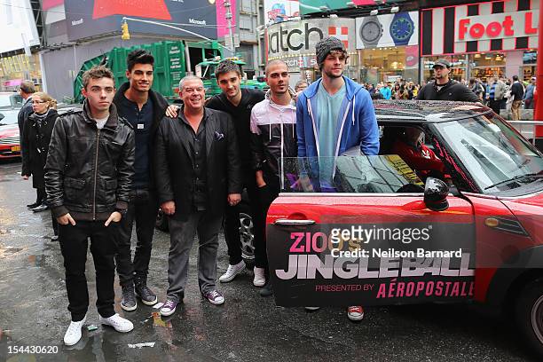 S Elvis Duran and The Wanted arrive at Z100’s Jingle Ball 2012, presented by Aéropostale, Official Kick Off Party at Aeropostale Times Square on...