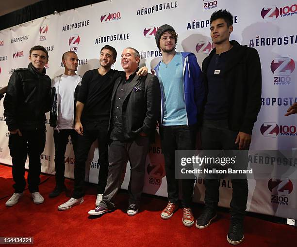 Nathan Sykes, Max George, Z100's Elvis Duran, Tom Parker, Jay McGuiness and Siva Kaneswaran of The Wanted arrive at Z100's Jingle Ball 2012,...