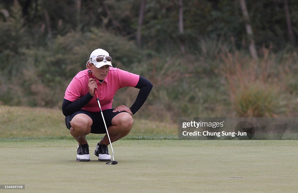 LPGA KEB-HanaBank Championship - Round Two