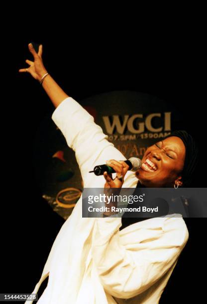 Singer Yolanda Adams performs during the 10th Annual WGCI-FM Music Seminar at the Hyatt Regency Hotel in Chicago, Illinois in May 2001.